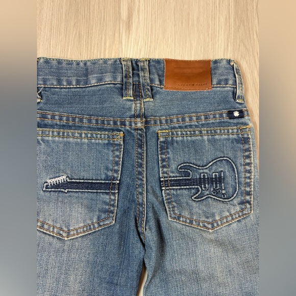NWT Lucky Brand Blue Jeans with Guitar Detail 2T - Picture 3 of 8